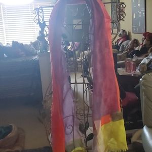 Sieva handmade wool scarf gorgeous new